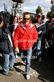 02.04.2006 Melbourne, Australia,  Michael Schumacher (GER), Scuderia Ferrari - Formula 1 World Championship, Rd 3, Australian Grand Prix, Sunday