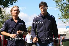 30.03.2006 Melbourne, Australia,  Nico Rosberg (GER), WilliamsF1 Team and Mark Webber (AUS), Williams F1 Team - Formula 1 World Championship, Rd 3, Australian Grand Prix, Thursday