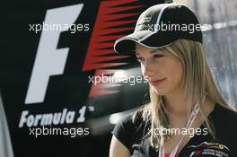 30.03.2006 Melbourne, Australia,  girls - Formula 1 World Championship, Rd 3, Australian Grand Prix, Thursday