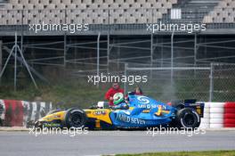 26.01.2006 Barcelona, Spain,  Giancarlo Fisichella (ITA), Renault F1 Team, his R26 has problems on track - Formula One Testing, Circuit de Catalunya