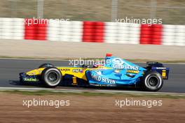 26.01.2006 Barcelona, Spain,  Fernando Alonso (ESP), Renault F1 Team, in the R26 - Formula One Testing, Circuit de Catalunya