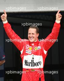 11.03.2006 Sakhir, Bahrain,  Michael Schumacher (GER), Scuderia Ferrari on POLE - Formula 1 World Championship, Rd 1, Bahrain Grand Prix, Saturday Qualifying