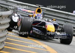 21.10.2006 Sao Paulo, Brazil,  Robert Doornbos (NED), Red Bull Racing, RB2 - Formula 1 World Championship, Rd 18, Brazilian Grand Prix, Saturday Practice