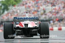 23.06.2006 Montreal, Canada,  Jarno Trulli (ITA), Toyota Racing, TF106 - Formula 1 World Championship, Rd 9, Canadian Grand Prix, Friday Practice