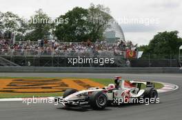 23.06.2006 Montreal, Canada,  Rubens Barrichello (BRA), Honda Racing F1 Team, RA106  - Formula 1 World Championship, Rd 9, Canadian Grand Prix, Friday Practice