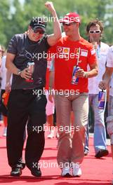 25.06.2006 Montreal, Canada,  Kimi Raikkonen (FIN), Räikkönen, McLaren Mercedes with Michael Schumacher (GER), Scuderia Ferrari - Formula 1 World Championship, Rd 9, Canadian Grand Prix, Sunday