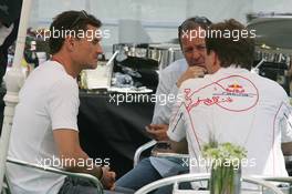 22.06.2006 Montreal, Canada,  David Coulthard (GBR), Red Bull Racing with his manager Martin Brundle (GBR) and Christian Horner (GBR), Red Bull Racing, Sporting Director - Formula 1 World Championship, Rd 9, Canadian Grand Prix, Thursday
