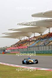 29.09.2006 Shanghai, China,  Fernando Alonso (ESP), Renault F1 Team - Formula 1 World Championship, Rd 16, Chinese Grand Prix, Friday Practice