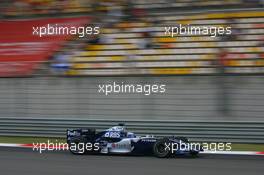 29.09.2006 Shanghai, China,  Nico Rosberg (GER), WilliamsF1 Team, FW28 Cosworth - Formula 1 World Championship, Rd 16, Chinese Grand Prix, Friday Practice