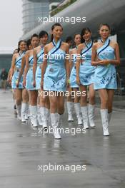 01.10.2006 Shanghai, China,  Grid girls - Formula 1 World Championship, Rd 16, Chinese Grand Prix, Sunday Grid Girl