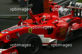 01.10.2006 Shanghai, China,  Winner, Michael Schumacher (GER), Scuderia Ferrari - Formula 1 World Championship, Rd 16, Chinese Grand Prix, Sunday Podium