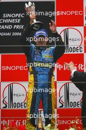 01.10.2006 Shanghai, China,  3rd, Giancarlo Fisichella (ITA), Renault F1 Team - Formula 1 World Championship, Rd 16, Chinese Grand Prix, Sunday Podium