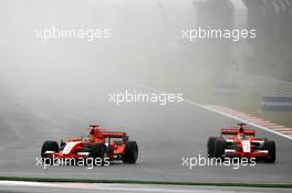 01.10.2006 Shanghai, China,  Tiago Monteiro (POR), Spyker MF1 Racing, Christijan Albers (NED), Spyker MF1 Racing - Formula 1 World Championship, Rd 16, Chinese Grand Prix, Sunday Race