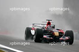 30.09.2006 Shanghai, China,  Scott Speed (USA), Scuderia Toro Rosso, STR01 - Formula 1 World Championship, Rd 16, Chinese Grand Prix, Saturday Qualifying