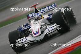 30.09.2006 Shanghai, China,  Nick Heidfeld (GER), BMW Sauber F1 Team, F1.06 - Formula 1 World Championship, Rd 16, Chinese Grand Prix, Saturday Qualifying