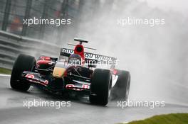 30.09.2006 Shanghai, China,  Scott Speed (USA), Scuderia Toro Rosso, STR01 - Formula 1 World Championship, Rd 16, Chinese Grand Prix, Saturday Qualifying
