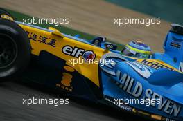 30.09.2006 Shanghai, China,  Giancarlo Fisichella (ITA), Renault F1 Team, R26 - Formula 1 World Championship, Rd 16, Chinese Grand Prix, Saturday Qualifying