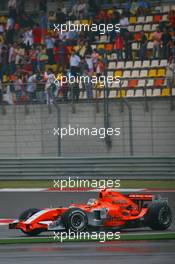 30.09.2006 Shanghai, China,  Tiago Monteiro (POR), Spyker MF1 Racing, Toyota M16 - Formula 1 World Championship, Rd 16, Chinese Grand Prix, Saturday Qualifying