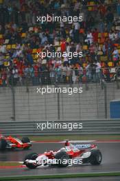 30.09.2006 Shanghai, China,  Jarno Trulli (ITA), Toyota Racing, TF106 - Formula 1 World Championship, Rd 16, Chinese Grand Prix, Saturday Qualifying
