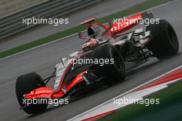 30.09.2006 Shanghai, China,  Kimi Raikkonen (FIN), Räikkönen, McLaren Mercedes, MP4-21 - Formula 1 World Championship, Rd 16, Chinese Grand Prix, Saturday Qualifying