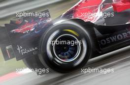 30.09.2006 Shanghai, China,  Scuderia Toro Rosso, STR01 - Formula 1 World Championship, Rd 16, Chinese Grand Prix, Saturday Qualifying