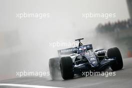 30.09.2006 Shanghai, China,  Nico Rosberg (GER), WilliamsF1 Team, FW28 Cosworth - Formula 1 World Championship, Rd 16, Chinese Grand Prix, Saturday Qualifying