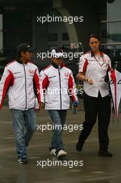 01.10.2006 Shanghai, China,  Sakon Yamamoto (JPN), Super Aguri F1 Team and Takuma Sato (JPN), Super Aguri F1 - Formula 1 World Championship, Rd 16, Chinese Grand Prix, Sunday