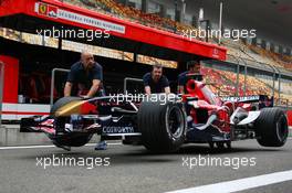 28.09.2006 Shanghai, China,  Scuderia Toro Rosso - Formula 1 World Championship, Rd 16, Chinese Grand Prix, Thursday