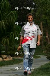 28.09.2006 Shanghai, China,  Jarno Trulli (ITA), Toyota Racing - Formula 1 World Championship, Rd 16, Chinese Grand Prix, Thursday