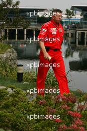 28.09.2006 Shanghai, China,  Ross Brawn (GBR), Scuderia Ferrari, Technical Director - Formula 1 World Championship, Rd 16, Chinese Grand Prix, Thursday