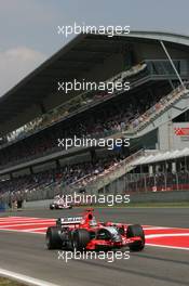 12.05.2006 Granollers, Spain,  Tiago Monteiro (PRT), Midland MF1 Racing, Toyota M16 - Formula 1 World Championship, Rd 6, Spanish Grand Prix, Friday Practice