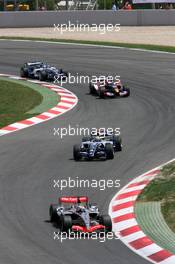 14.05.2006 Granollers, Spain,  Juan-Pablo Montoya (COL), Juan Pablo, McLaren Mercedes leads Mark Webber (AUS), Williams F1 Team - Formula 1 World Championship, Rd 6, Spanish Grand Prix, Sunday Race