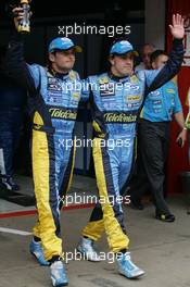 13.05.2006 Granollers, Spain,  Giancarlo Fisichella (ITA), Renault F1 Team qualified 2nd and Fernando Alonso (ESP), Renault F1 Team is on pole - Formula 1 World Championship, Rd 6, Spanish Grand Prix, Saturday Qualifying