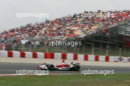 13.05.2006 Granollers, Spain,  Jarno Trulli (ITA), Toyota Racing, TF106 - Formula 1 World Championship, Rd 6, Spanish Grand Prix, Saturday Qualifying
