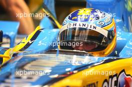 13.05.2006 Granollers, Spain,  Fernando Alonso (ESP), Renault F1 Team - Formula 1 World Championship, Rd 6, Spanish Grand Prix, Saturday Practice