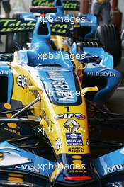 11.05.2006 Granolles, Spain,  Fernando Alonso (ESP), Renault F1 Team car - Formula 1 World Championship, Rd 6, Spanish Grand Prix, Thursday
