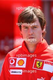 11.05.2006 Granolles, Spain,  Rob Smedly, (GBR), Felipe Massa Ferrari Engineer - Formula 1 World Championship, Rd 6, Spanish Grand Prix, Thursday