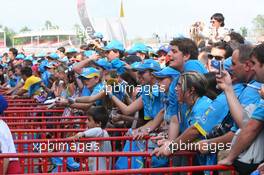 11.05.2006 Granolles, Spain,  Fernando Alonso (ESP), Renault F1 Team fans - Formula 1 World Championship, Rd 6, Spanish Grand Prix, Thursday