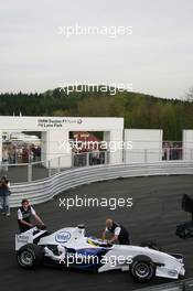 04.05.2006 Nürburg, Germany,  Nick Heidfeld (GER), BMW Sauber F1 Team takes the car out on the new BMW Pit Lane Park - Formula 1 World Championship, Rd 5, European Grand Prix, Thursday, BMW Pit Lane Park