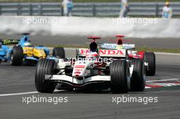 07.05.2006 Nürburg, Germany,  Rubens Barrichello (BRA), Lucky Strike Honda Racing F1 Team RA106 - Formula 1 World Championship, Rd 5, European Grand Prix, Sunday Race