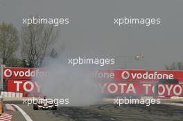 07.05.2006 Nürburg, Germany,  Ralf Schumacher (GER), Toyota Racing, TF106 engine blows up - Formula 1 World Championship, Rd 5, European Grand Prix, Sunday Race