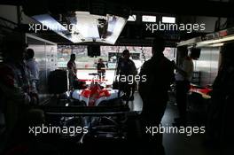 06.05.2006 Nürburg, Germany,  Midland garage during qualifying - Formula 1 World Championship, Rd 5, European Grand Prix, Saturday
