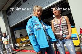 06.05.2006 Nürburg, Germany,  girls in the paddock - Formula 1 World Championship, Rd 5, European Grand Prix, Saturday