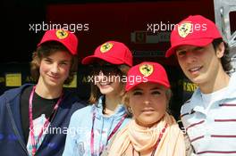 06.05.2006 Nürburg, Germany,  Fans and girls in the paddock - Formula 1 World Championship, Rd 5, European Grand Prix, Saturday