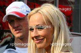 06.05.2006 Nürburg, Germany,  Ralf Schumacher (GER), Toyota Racing and Corina Schumacher (GER), Corinna, Wife of Michael Schumacher - Formula 1 World Championship, Rd 5, European Grand Prix, Saturday