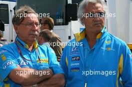 07.05.2006 Nürburg, Germany,  Jean-Francois Caubet and Flavio Briatore (ITA), Renault F1 Team, Team Chief, Managing Director - Formula 1 World Championship, Rd 5, European Grand Prix, Sunday