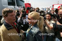 07.05.2006 Nürburg, Germany,  Tatjana Gsell (34) and Prinz Ferfried von Hohenzollern (63) in the Paddock Area - Formula 1 World Championship, Rd 5, European Grand Prix, Sunday