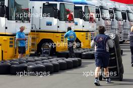 04.05.2006 Nürburg, Germany,  Feature Renault F1 team with Michelin tyres - Formula 1 World Championship, Rd 5, European Grand Prix, Thursday