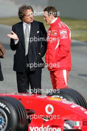 24.01.2006 Mugello, Italy,  Luca di Montezemolo (ITA), Scuderia Ferrari, Fiat President, Chairman & Managing Director, Michael Schumacher (GER) - Scuderia Ferrari 248 F1 Launch