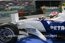 14.07.2006 Magny Cours, France,  Robert Kubica (POL), Test Driver, BMW Sauber F1 Team, F1.06 - Formula 1 World Championship, Rd 11, French Grand Prix, Friday Practice